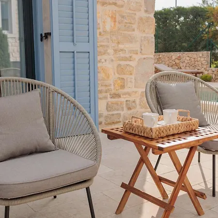 Seafront Adriatica With Pool Villa *