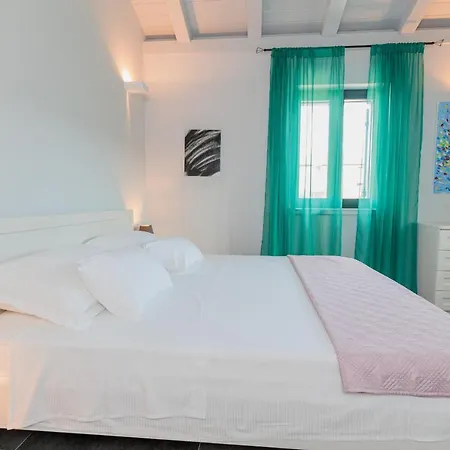 Seafront Adriatica With Pool דוברופוליינה