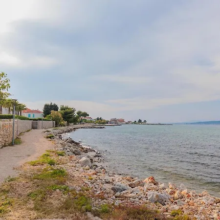 Seafront Adriatica With Pool דוברופוליינה