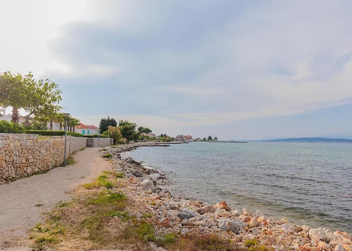 Seafront Adriatica With Pool Dobropoljana